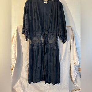 Soma Pajama Set And Robe Bundle Size Med Lot Of 3